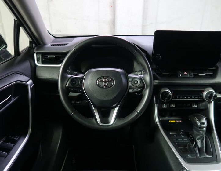 Toyota RAV4 18