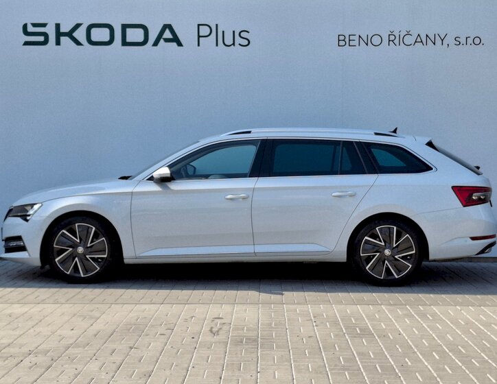 Škoda Superb 3