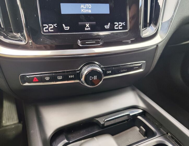 Volvo V60 19
