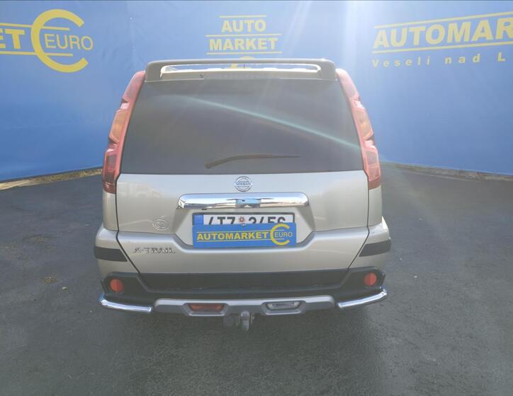 Nissan X-Trail 5