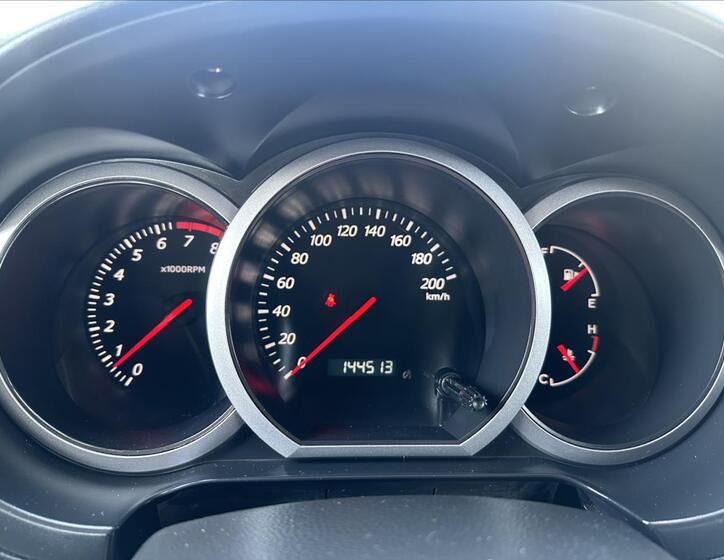 Suzuki Grand Vitara 15