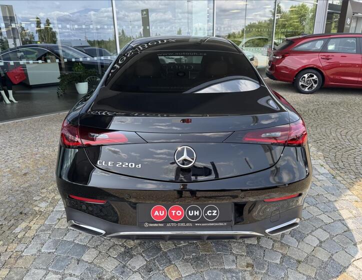 Mercedes-Benz CLE 28