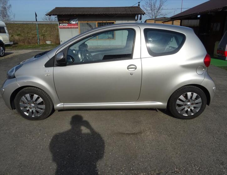 Toyota Aygo 6