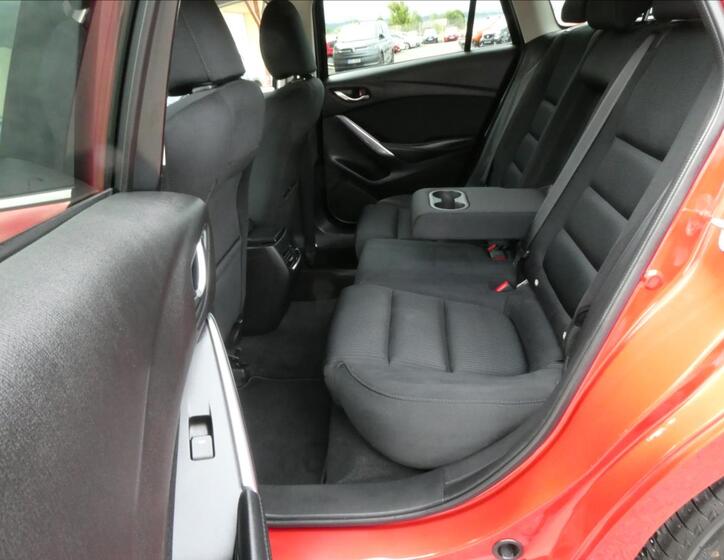 Mazda 6 25
