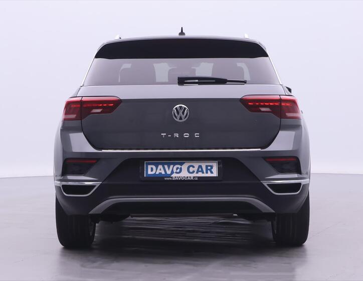 Volkswagen T-Roc 6
