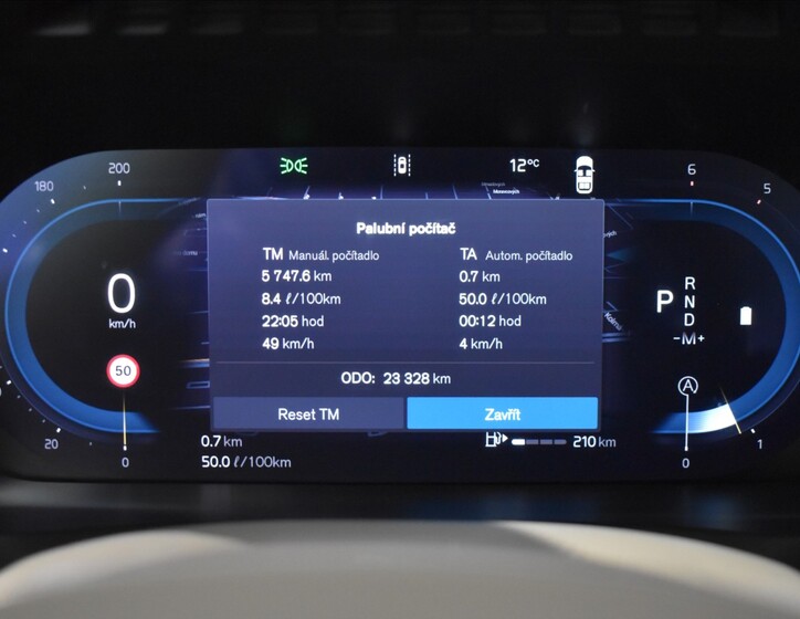 Volvo XC90 25