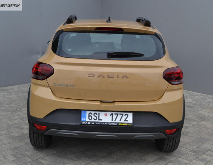 Dacia Sandero 4