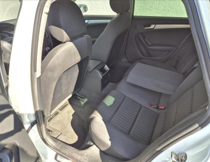 Audi A4 14