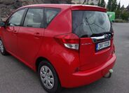 Subaru Trezia 12