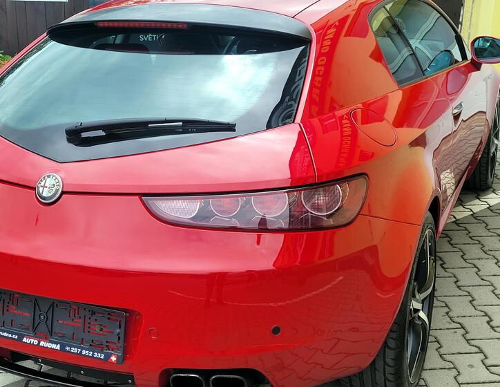 Alfa Romeo Brera 9
