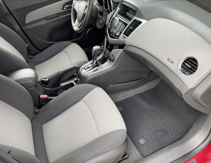 Chevrolet Cruze 19