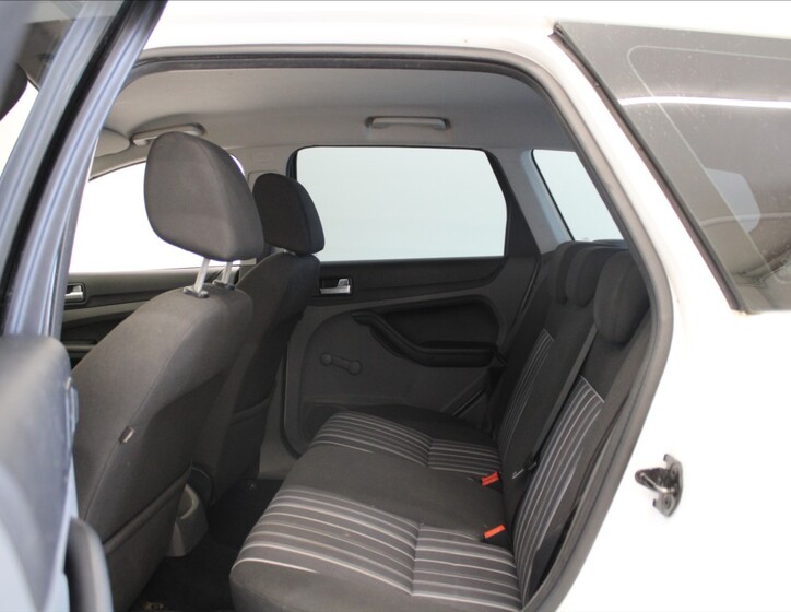 Ford Focus 7