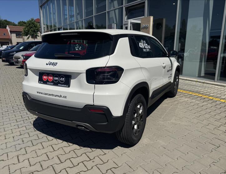 Jeep Avenger 7