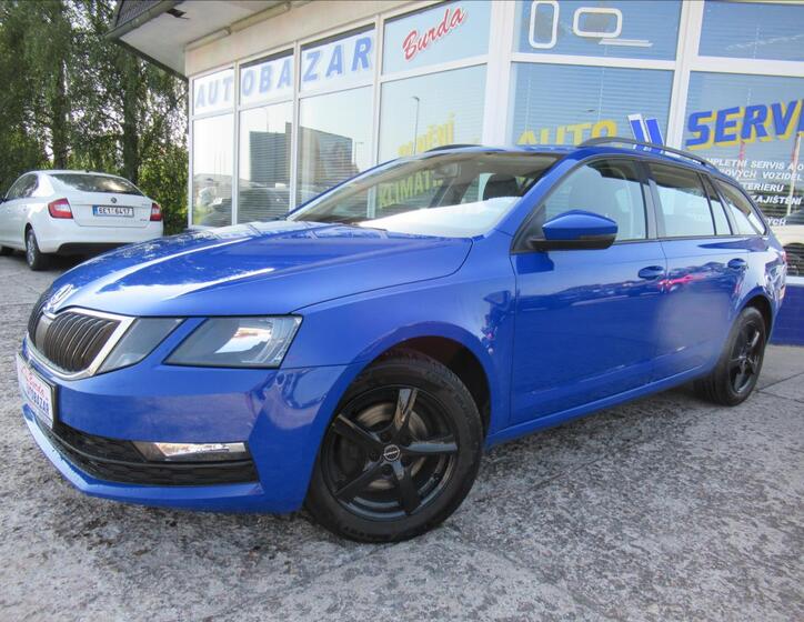 Škoda Octavia 1