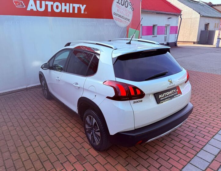 Peugeot 2008 9