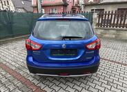 Suzuki SX4 S-Cross 4