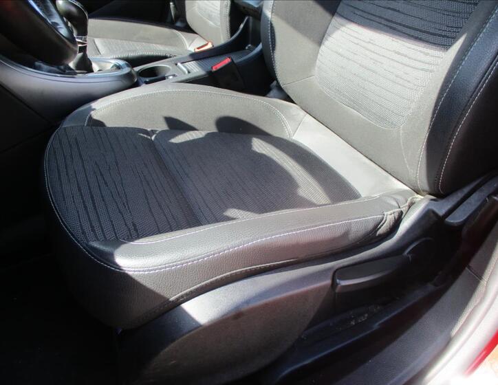 Opel Astra 9