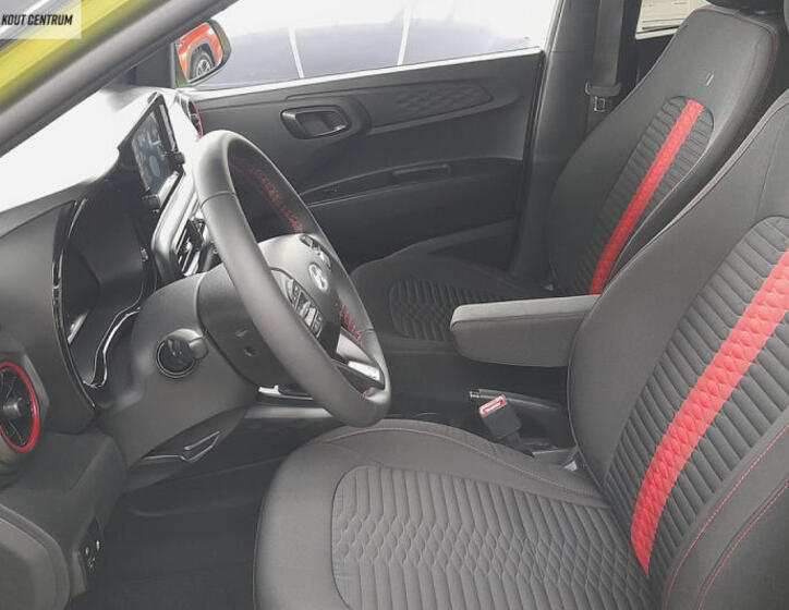 Hyundai i10 7