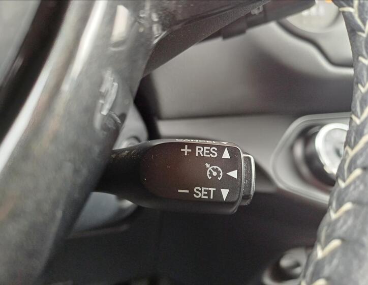 Toyota Yaris 10