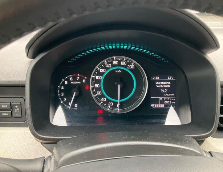 Suzuki Ignis 4