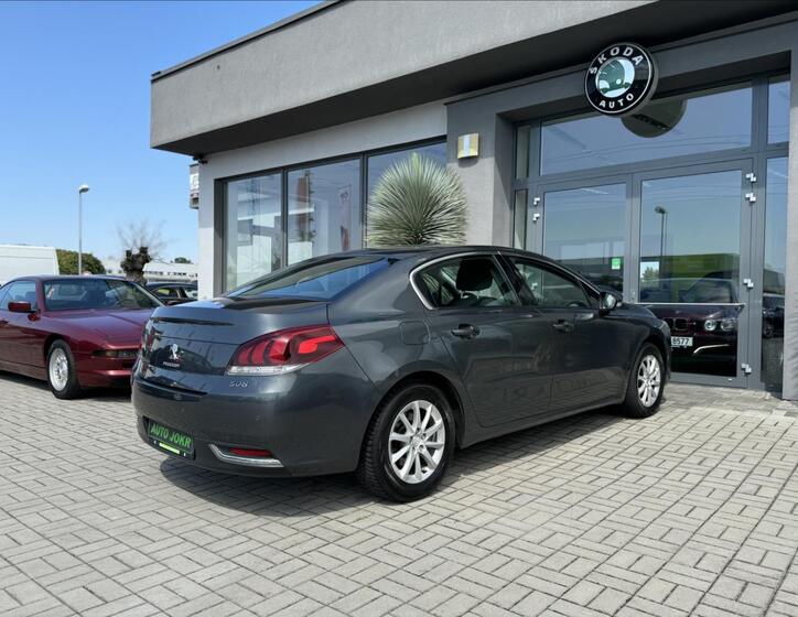 Peugeot 508 6