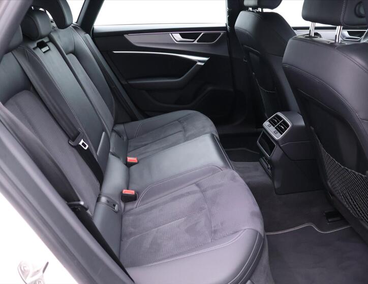Audi A7 14