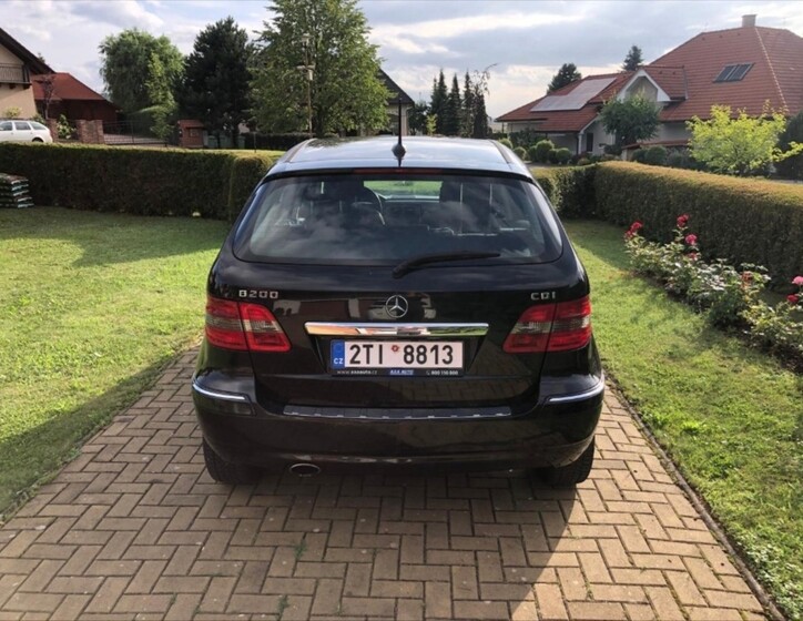 Mercedes-Benz Třídy B 8