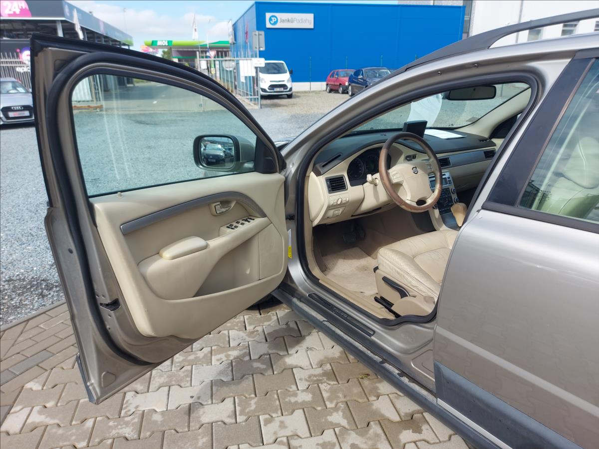 Volvo XC70
