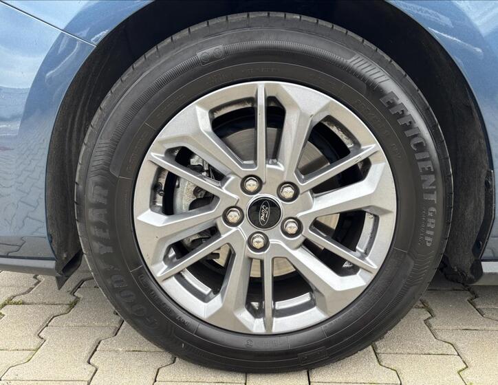 Ford Focus 10