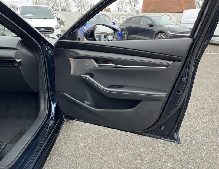 Mazda 3 44
