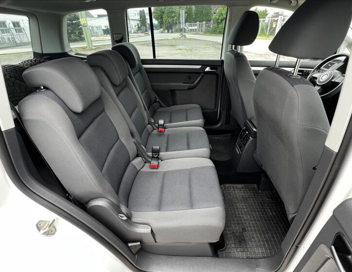 Volkswagen Touran 30