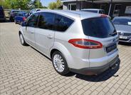 Ford S-MAX 8
