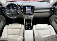 Volvo XC40 10