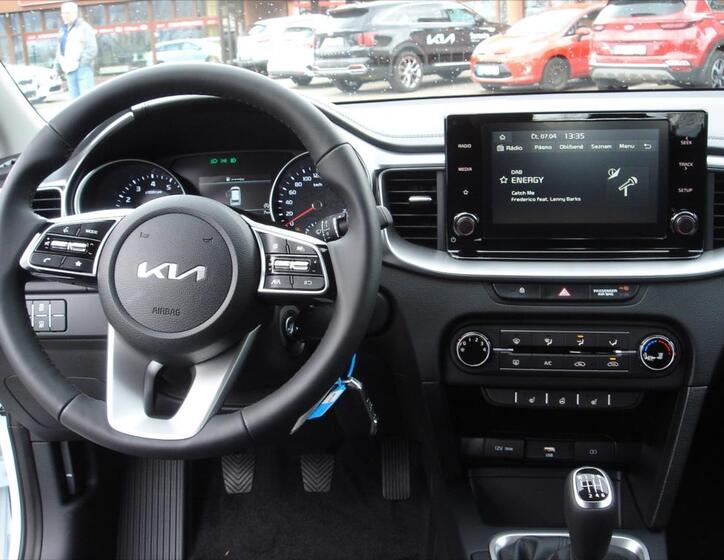 KIA Ceed 16