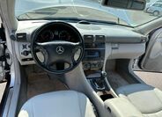 Mercedes-Benz Třídy C 8