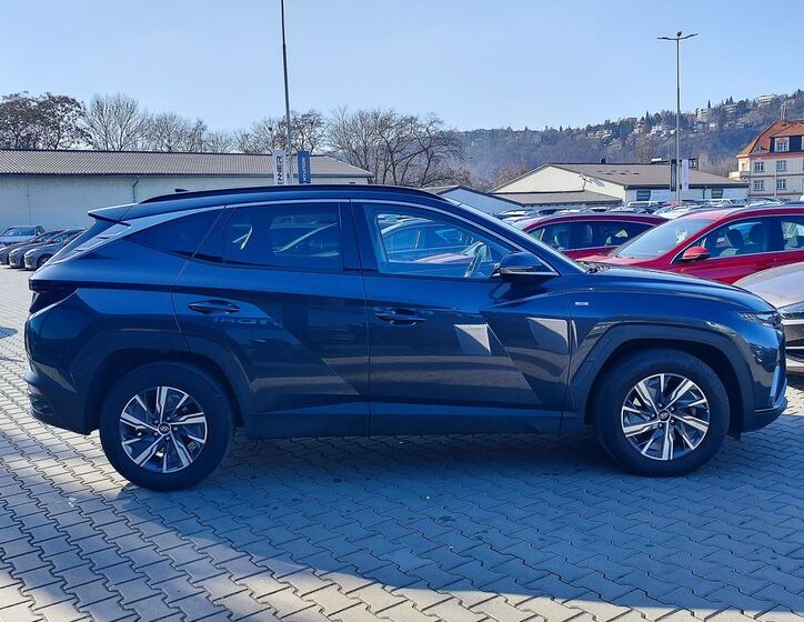 Hyundai Tucson 4