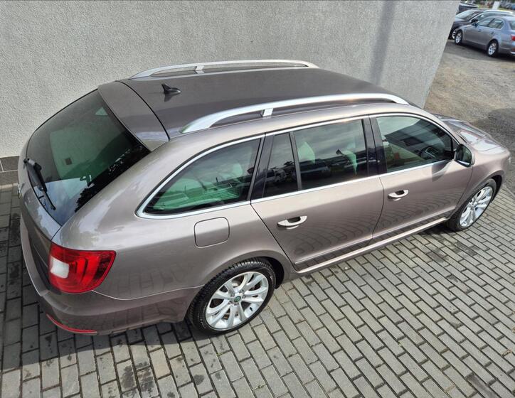 Škoda Superb 7