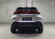Toyota C-HR 6