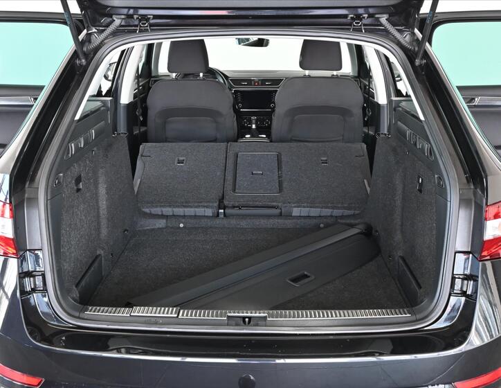 Škoda Superb 7