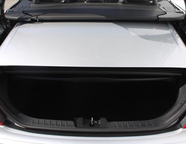 Mercedes-Benz SLK 12