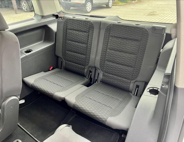 Volkswagen Touran 14