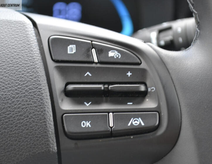 Hyundai i10 36