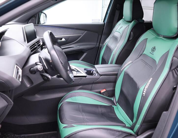 Peugeot 5008 11