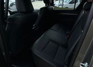 Toyota Hilux 16