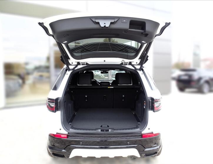 Land Rover Discovery Sport 26