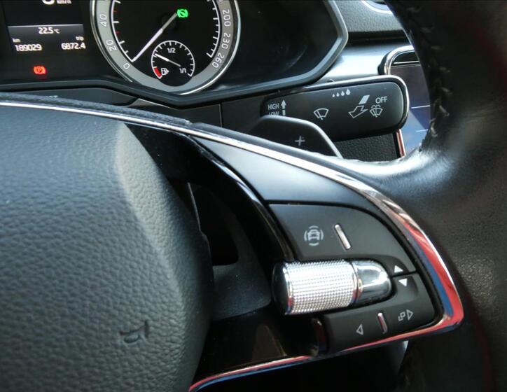 Škoda Superb 36