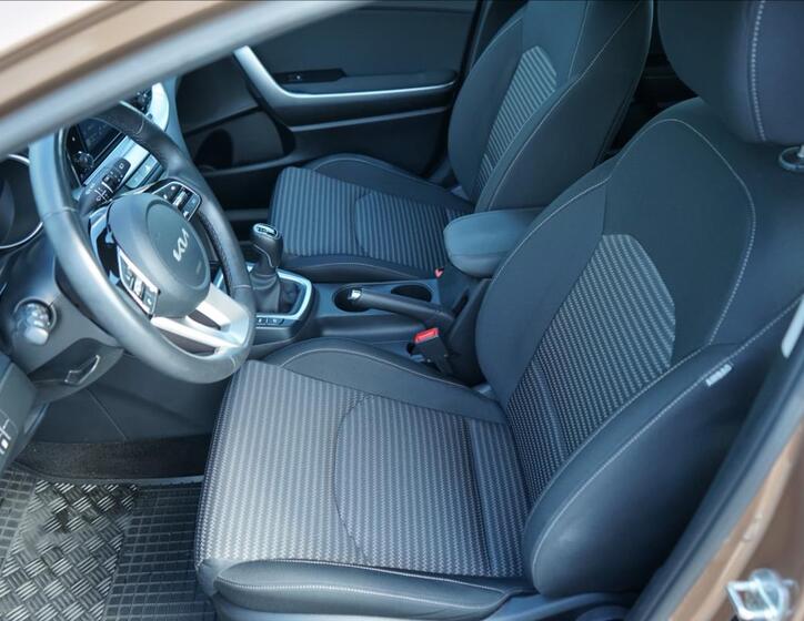 KIA Ceed 9