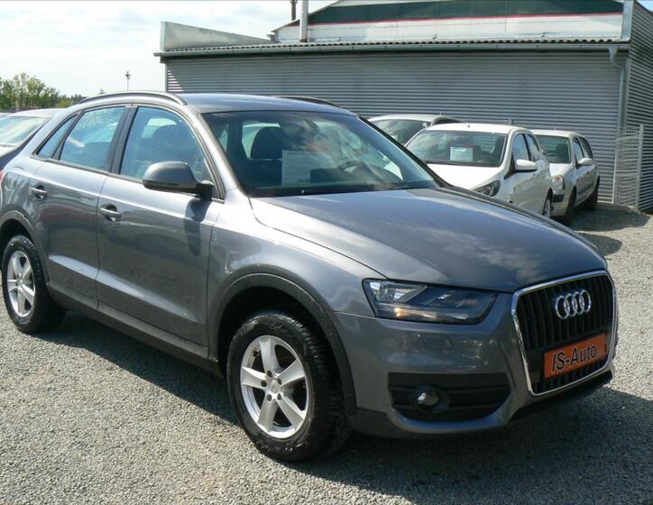 Audi Q3 1
