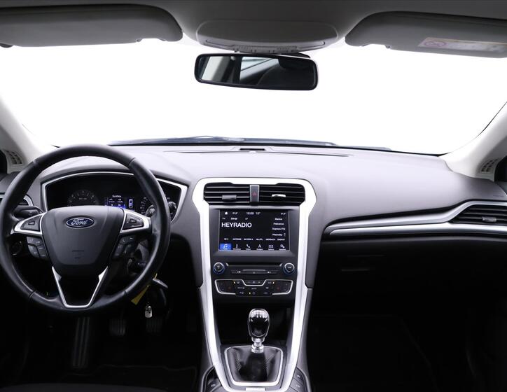 Ford Mondeo 25