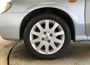 Nissan Almera 25